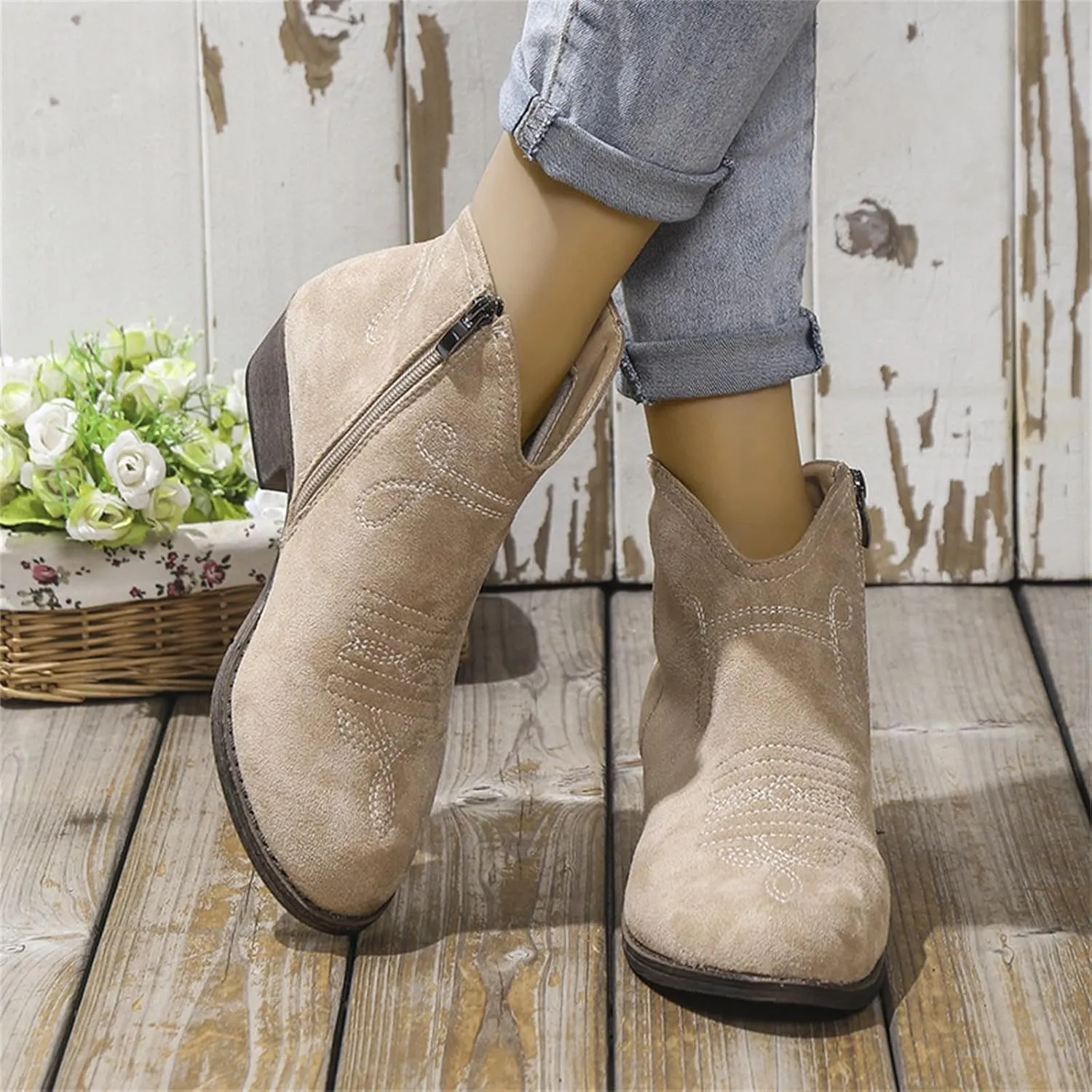 Cowboy Boots for Women Low Heel with Side Zippers Western Durable Cowgirl Boots Comfortable Women's Ankle Boots Booties