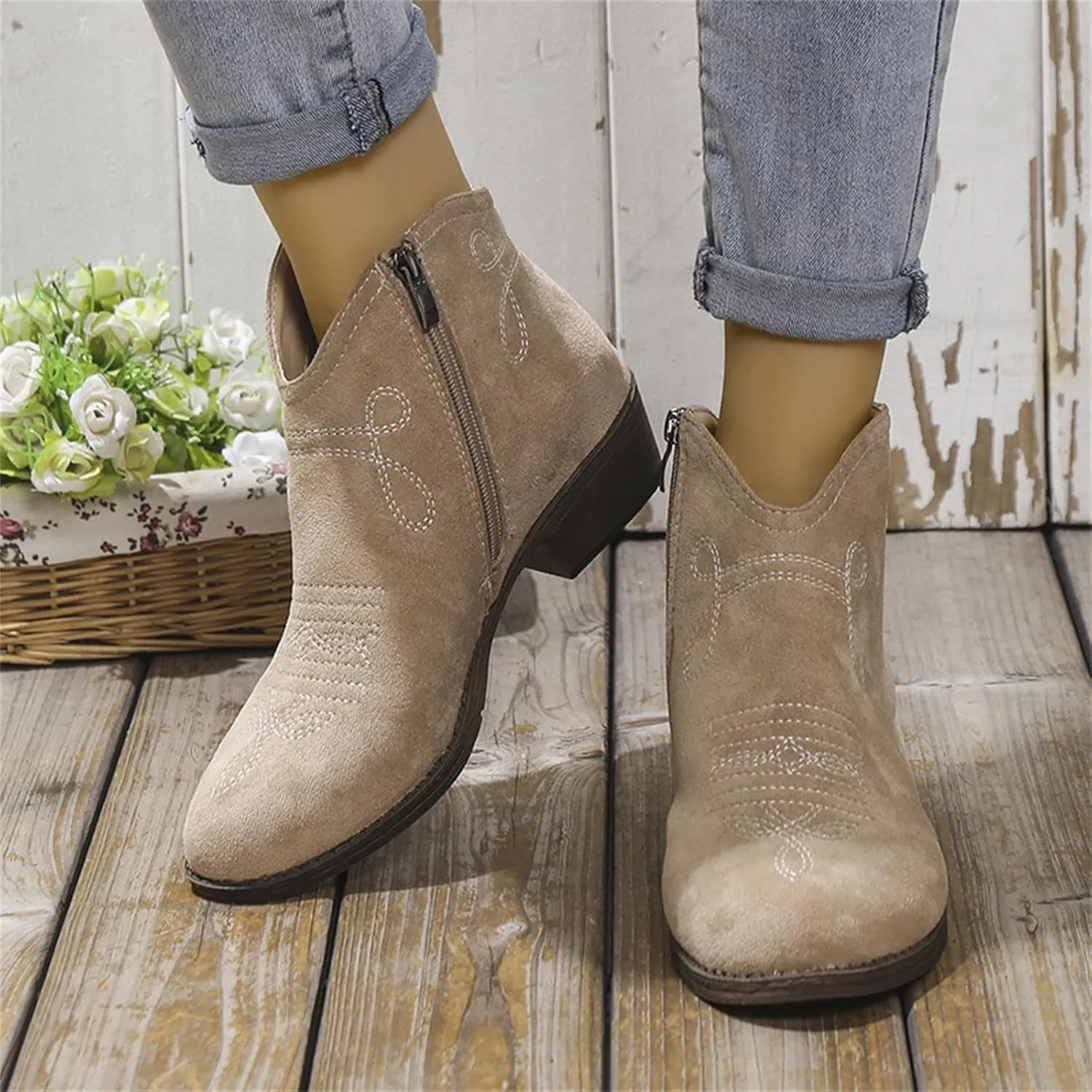 Cowboy Boots for Women Low Heel with Side Zippers Western Durable Cowgirl Boots Comfortable Women's Ankle Boots Booties