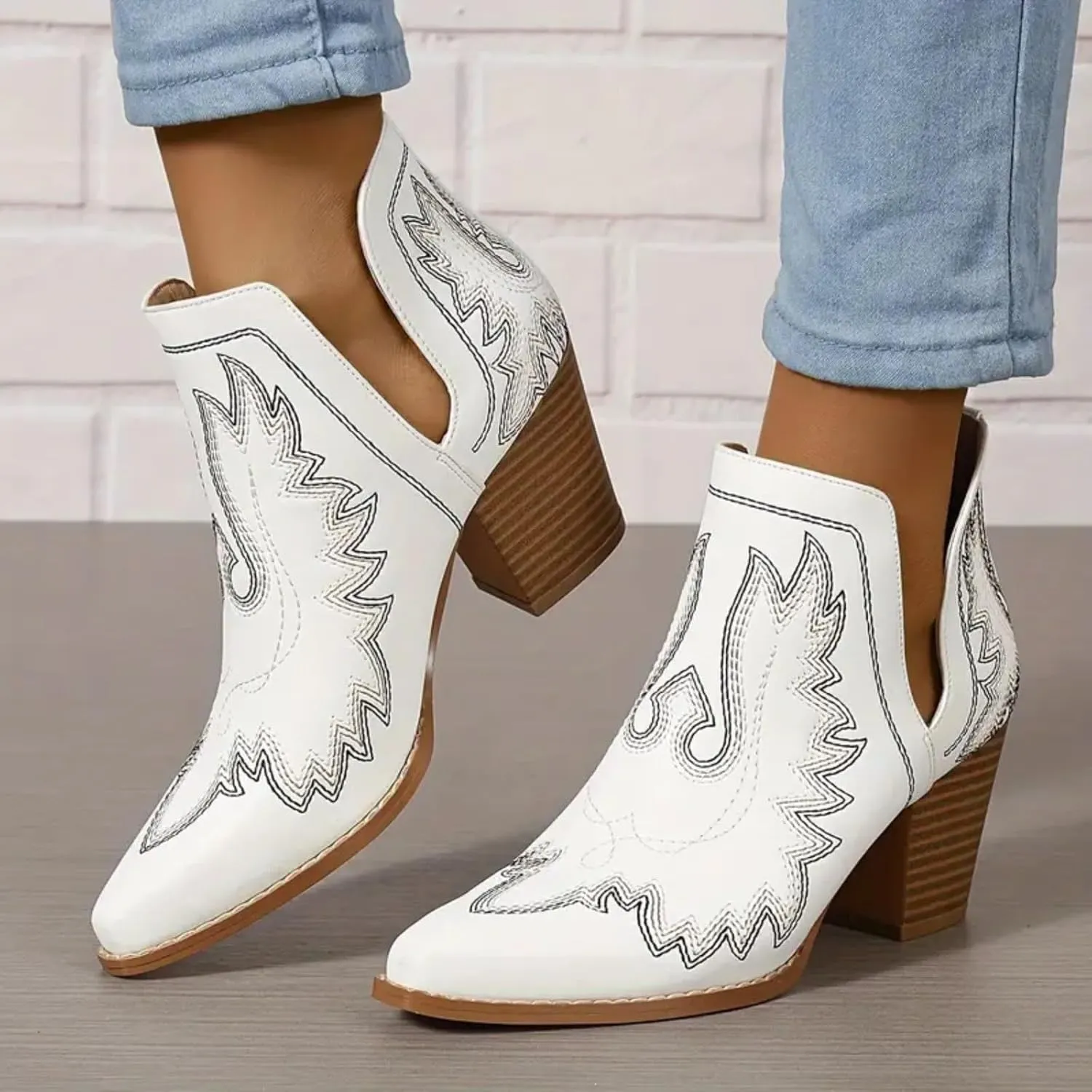 Cowboy Boots for Women Western Durable Cowboy Boots Comfortable Faux Leather Booties Stack Heel Ankle Style Cowgirl Boots